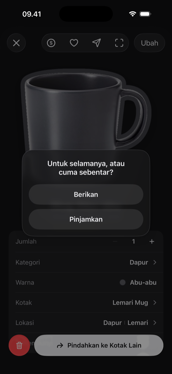 Sebuah cangkir sedang diserahkan, dan pertanyaan yang datang lebih dulu: diberikan, atau dipinjamkan